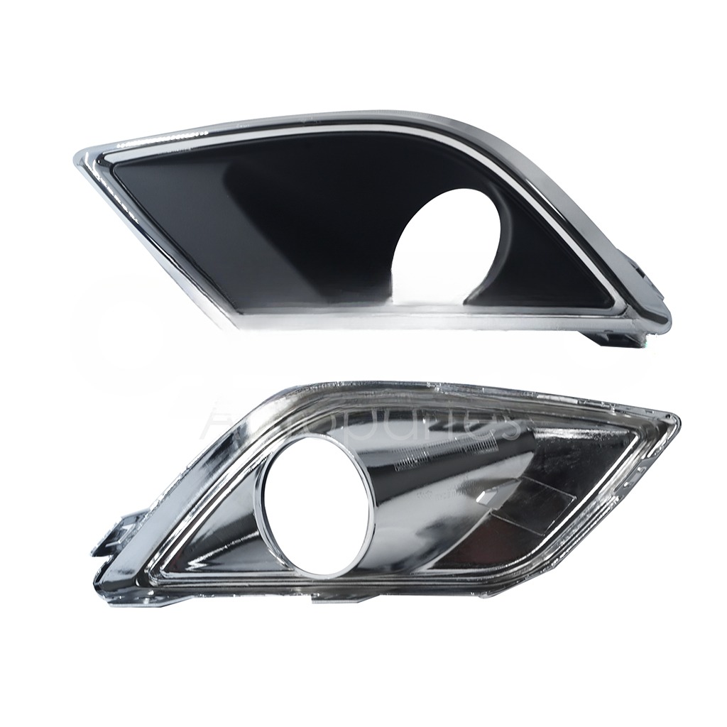 REJILLA IZQ C/HOYO P/FARO AUX C/FILO CROMO DE FACIA DEL