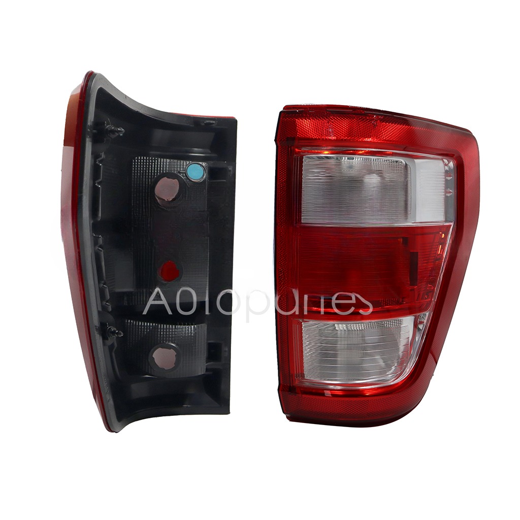 CALAVERA DER S/ARNES P/HALOGENO (BLANCO/ROJO/BLANCO)